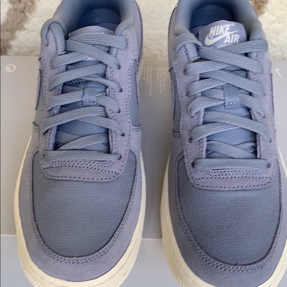 NIKE AIR FORCE 1 SURDE GS - Picture 8 of 16